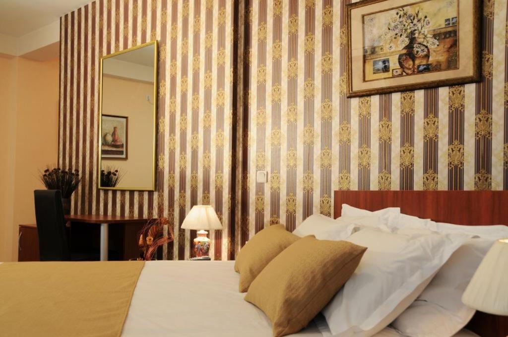 Hotel Royal Skopje Kamer foto