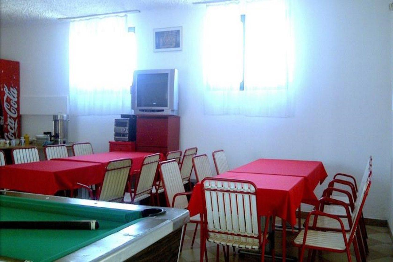 Hotel Royal Skopje Buitenkant foto